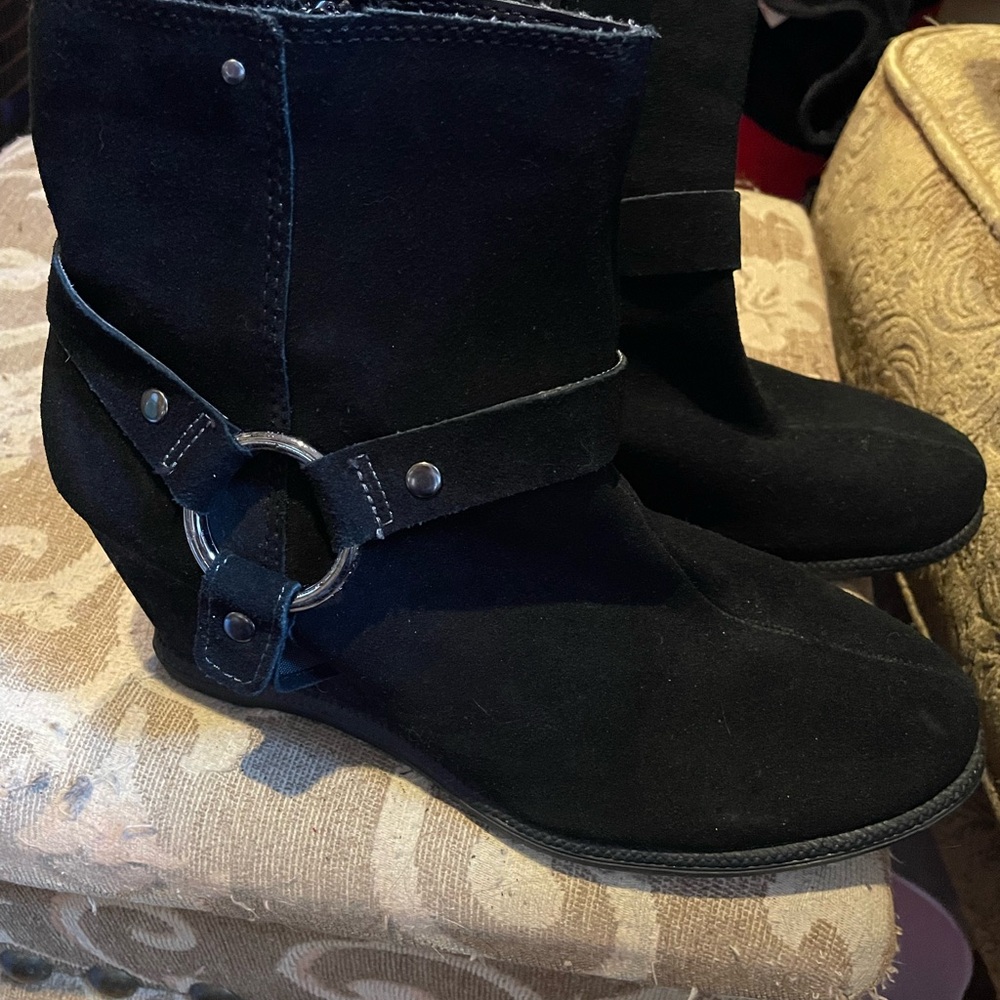 Ankle Boots Leather Suede, Rich black with side zipper